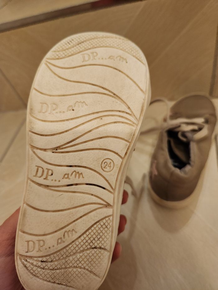 Baskets marrons à étoiles en cuir - photo numéro 2