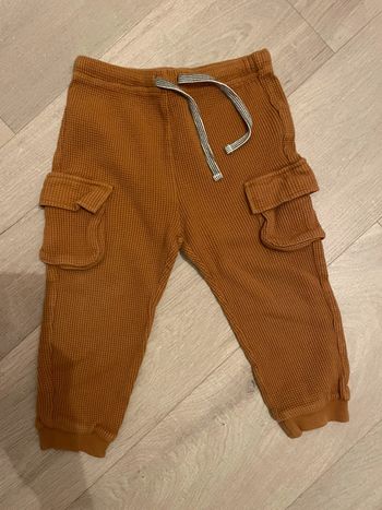 Pantalon taille 36 mois