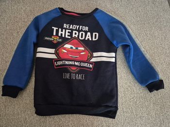 Pull garçon taille 8ans 