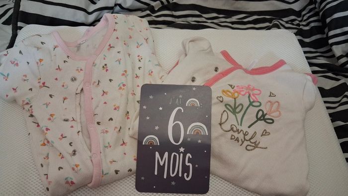 Lot pyjamas 6 mois