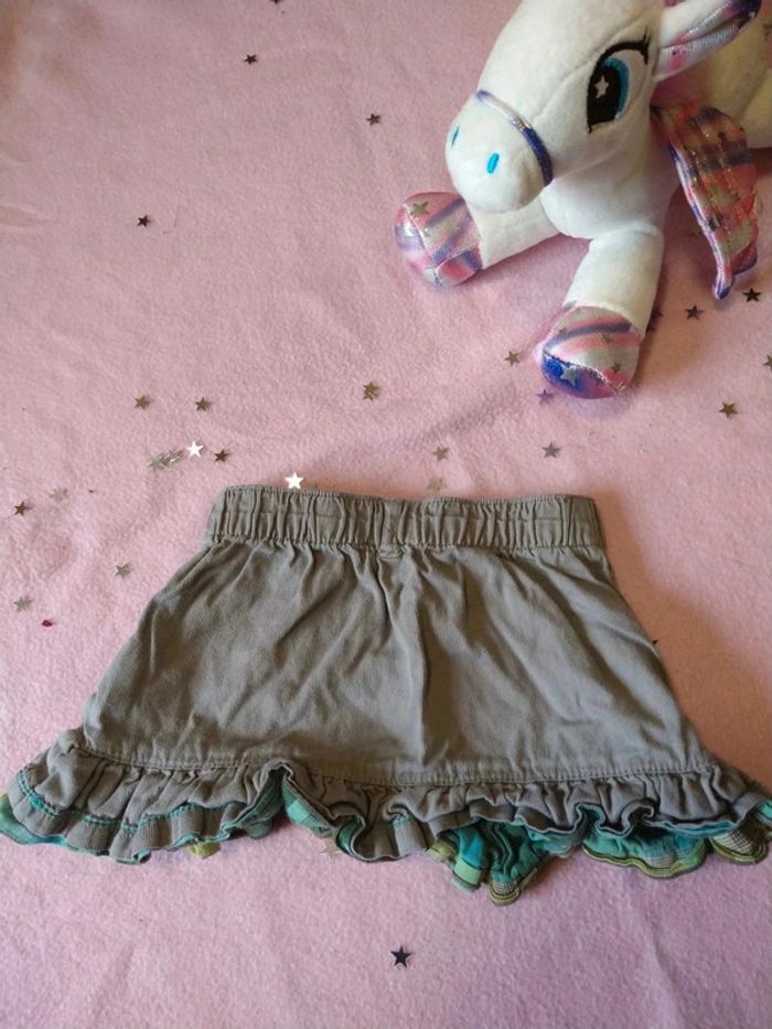 Jupe marque Orchestra taille 2 ans en très bon état - photo numéro 2