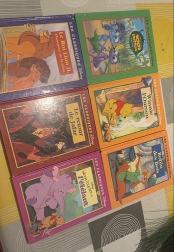 Lot livre Disney 