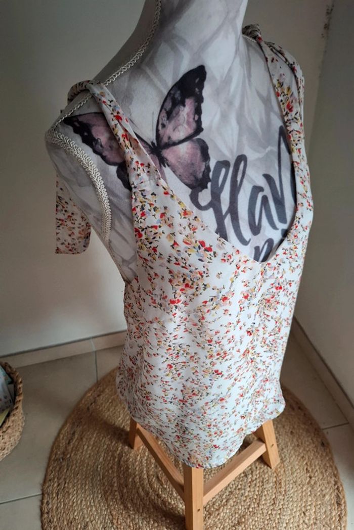 Blouse à motifs 🩷 - photo numéro 2