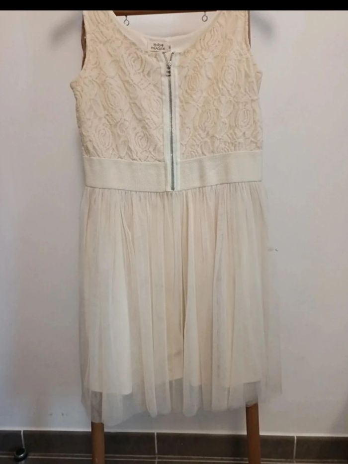 Robe tulle et dentelle