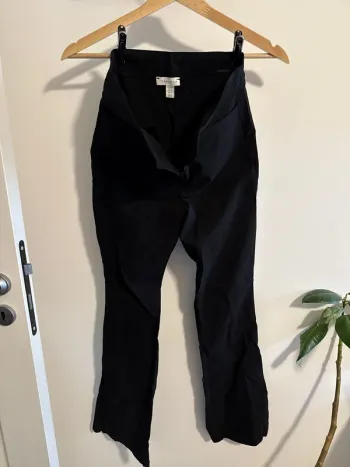 Pantalon noir flare