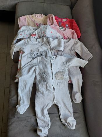 Pyjamas 9 mois