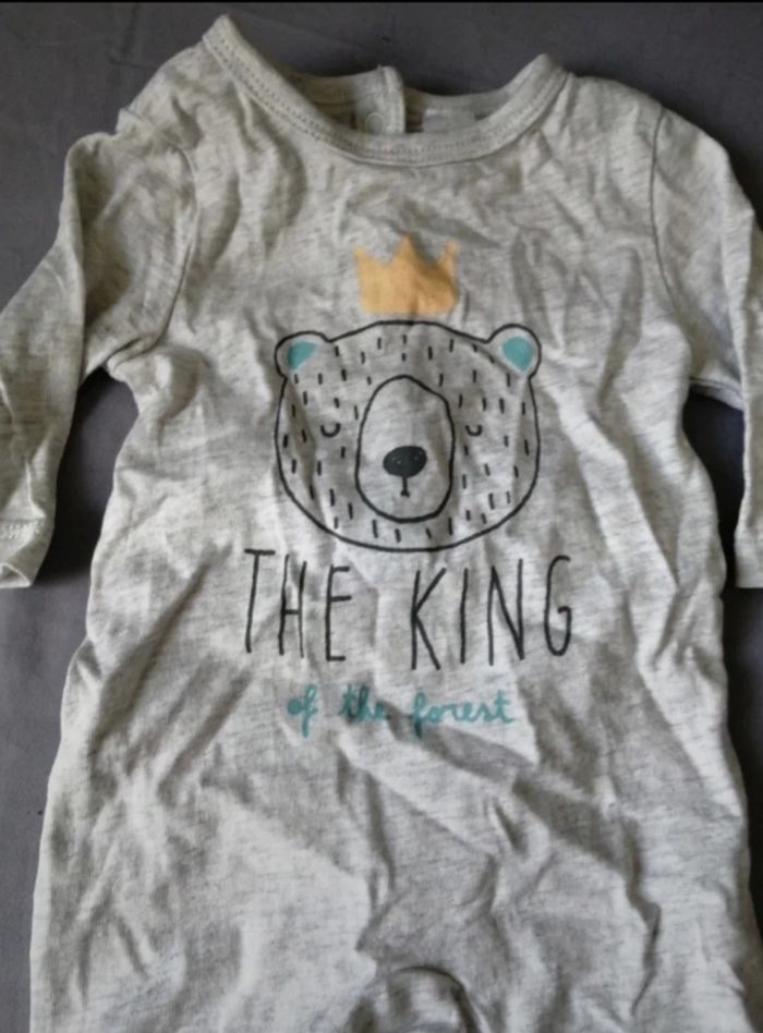 🌺 Pyjama 0 mois - photo numéro 2