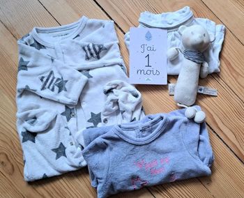 Lot bébé fille
