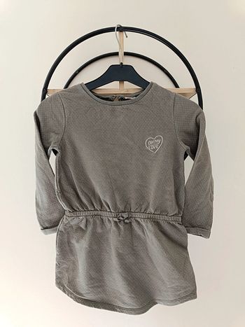 6 ans robe tape a l'oeil