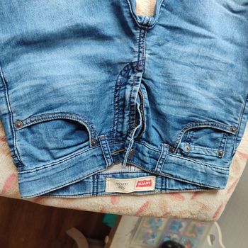 Jean levis