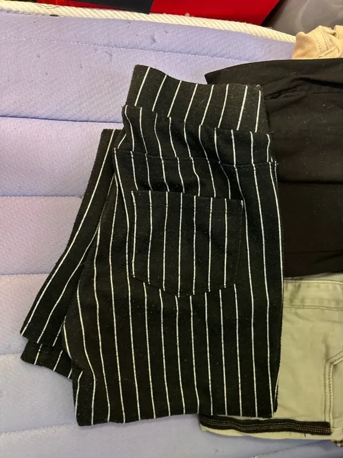 Lot de Pantalon 12 ans - photo numéro 4