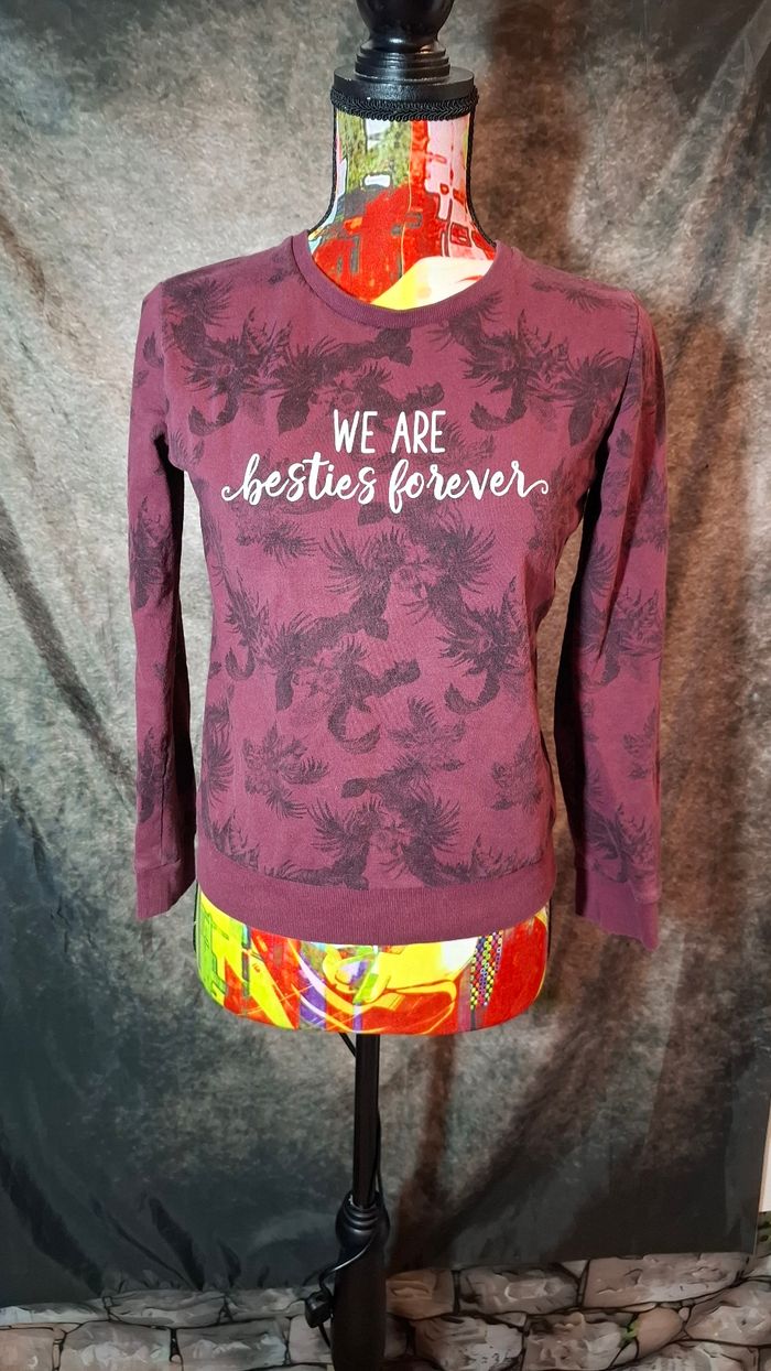 Sweat we are besties forever floral bordeaux - photo numéro 1