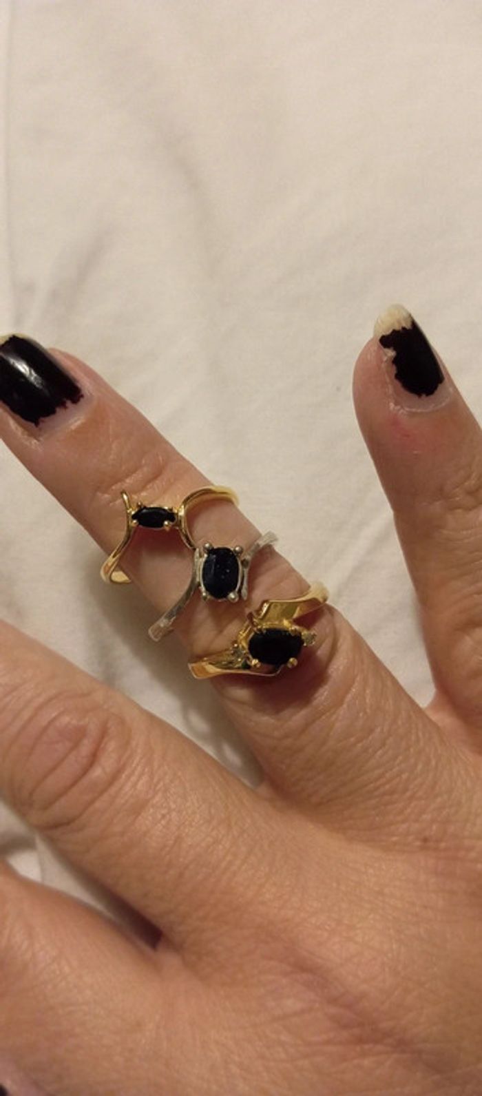 Lot 3 bagues pierre noire
