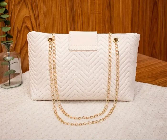Sac à main chic - photo numéro 4