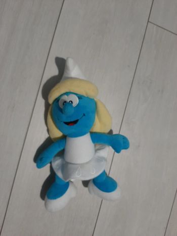 Peluche schtroumpfette