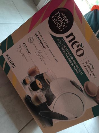 Machine à café NESCAFÉ Dolce Gusto NEO Latte