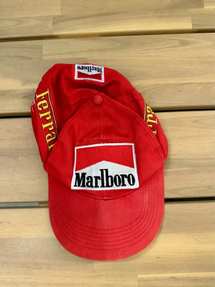 Casquette Ferrari Marlboro - photo numéro 13