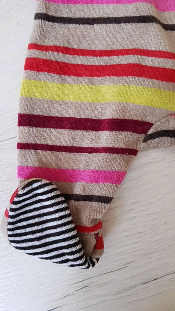 Pyjama velours catimini rayures fille 1mois neuf - photo numéro 3