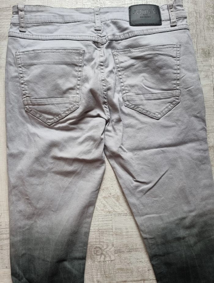 Jean homme John h taille 29 - photo numéro 3