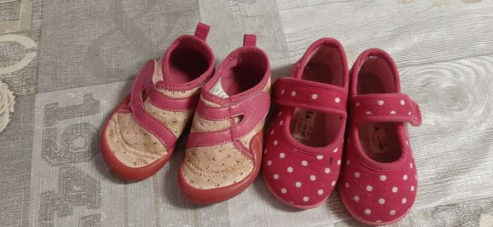 Chaussons roses taille 22 - photo numéro 2