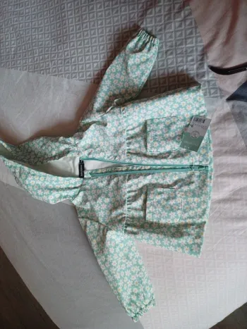 Manteau coupe vent neuf, imperméable