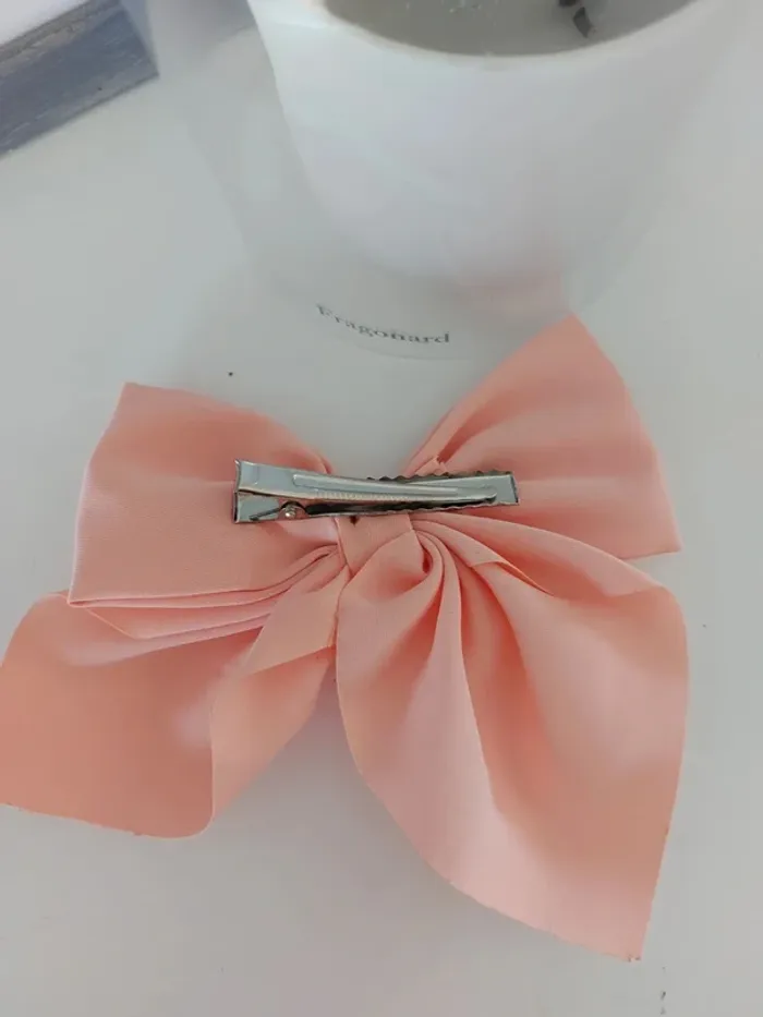 🌸 Barrette nœud couleur saumon - photo numéro 4