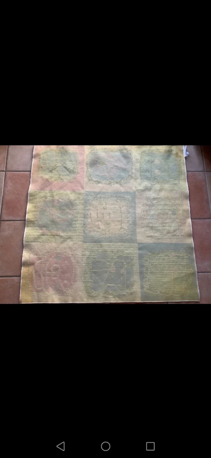 Tapis carré - photo numéro 2