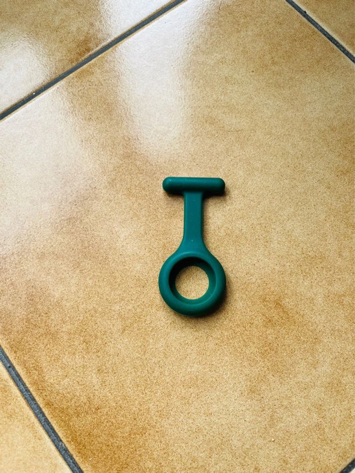 Support silicone vert pour montre d’infirmière