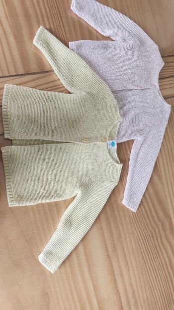 Lot de Gilets rose pâle et jaune