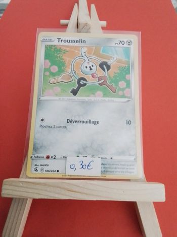 Carte Pokémon Trousselin 186/264