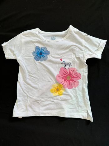 T-shirt à motif fleurs