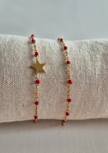 Lot de 2 bracelets dorée perles rouge 
🌸 en acier inoxydable