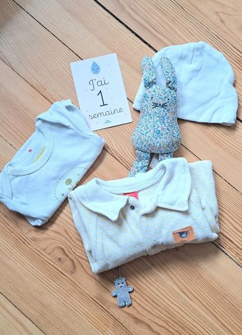 Lot bébé taille naissance