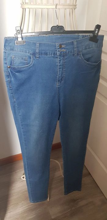 Jean femme taille 44