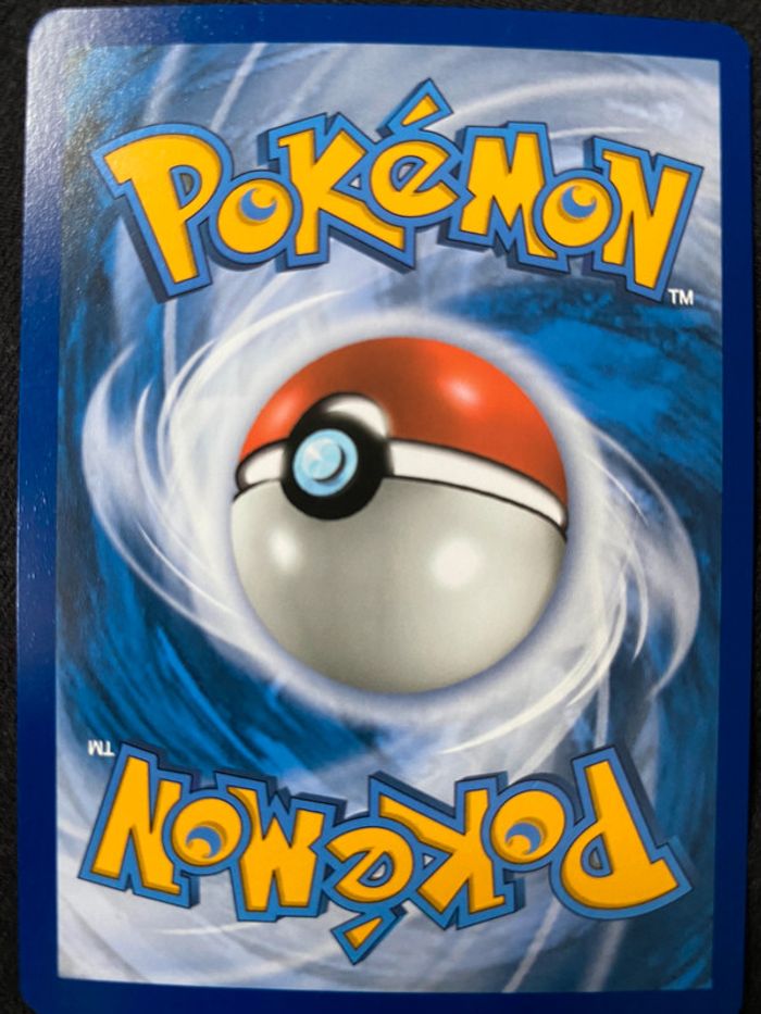 Carte Pokémon très rare Dresseur Rosemary Rainbow 208/202 TBE - carte secrète - photo numéro 3