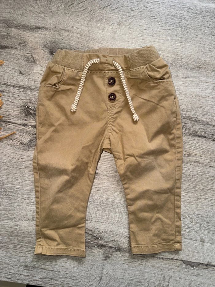 Pantalon tape à l'œil 12 mois