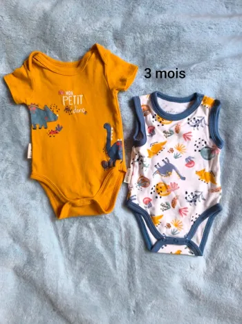 Lot de 2 bodies 3 mois