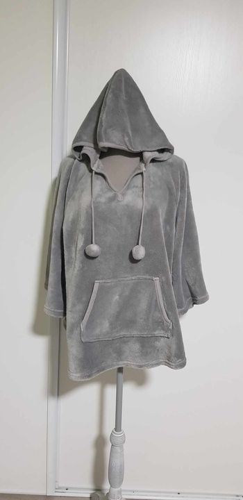 Poncho polaire / pyjama d'hiver / pilou