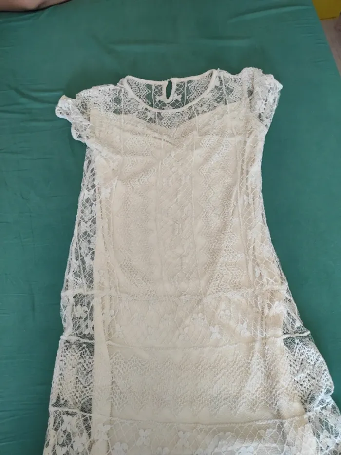 Robe dentelle