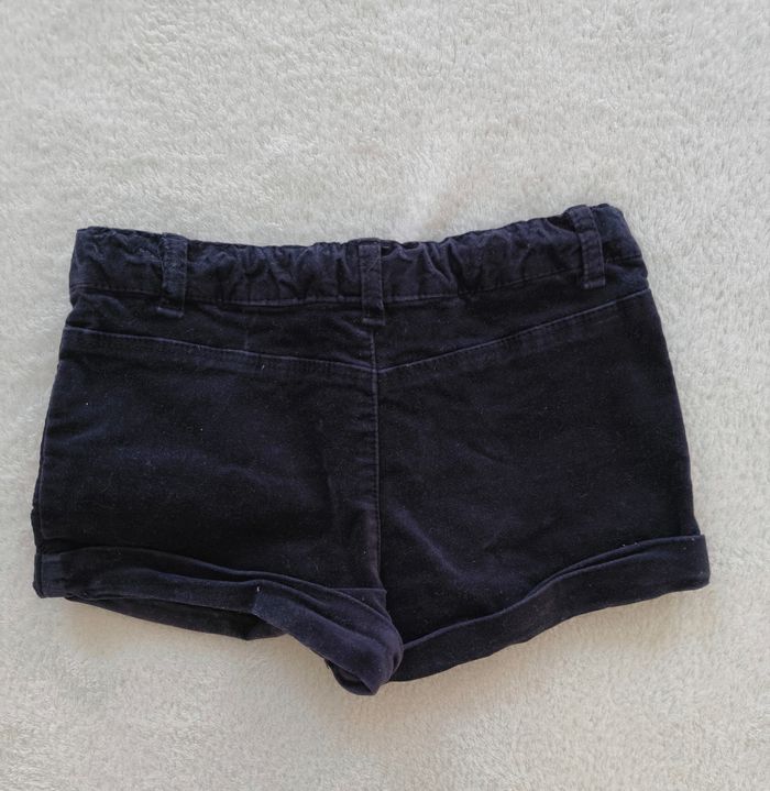 Short 4 ans - photo numéro 2