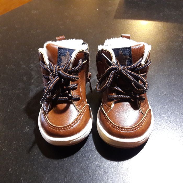 Bottines neuves avec fermeture - photo numéro 2