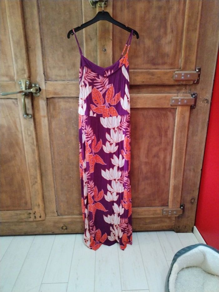 Robe longue à bretelles