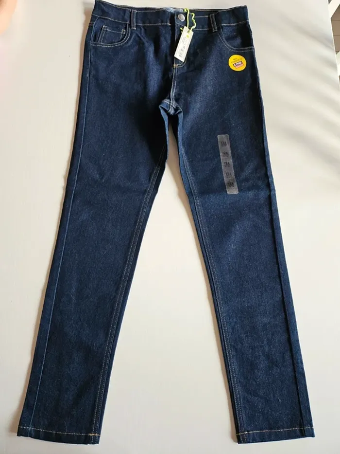 🦋 Jeans Garçon neuf 🦋 - photo numéro 5