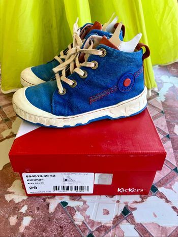 Chaussures montantes kickers taille 29