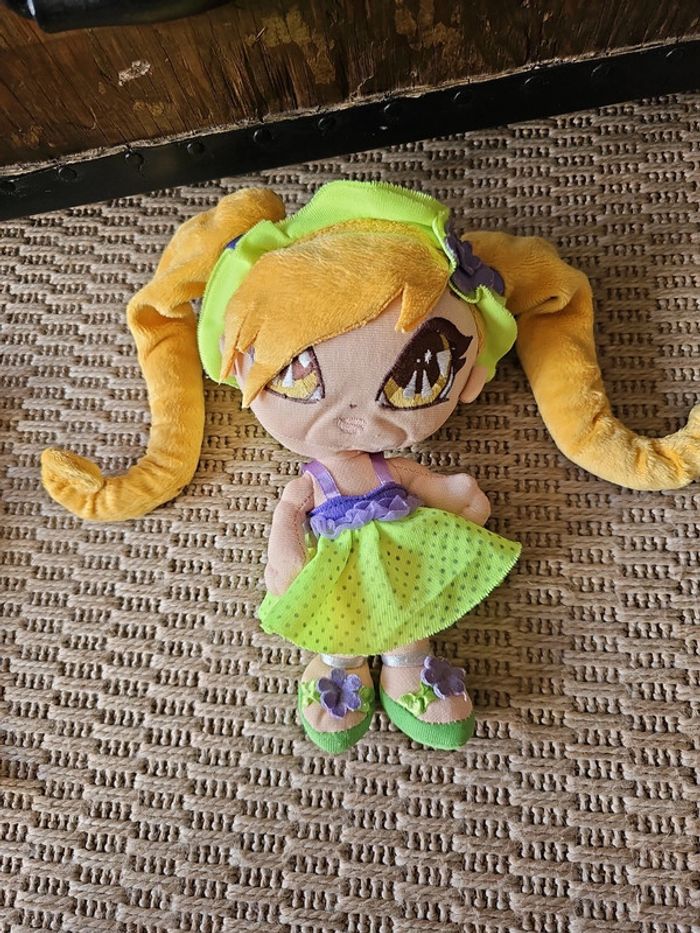 Poupée winx - photo numéro 15