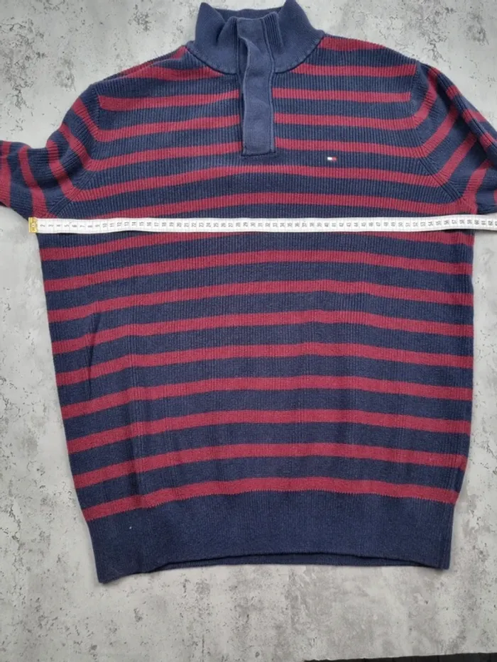 Pull Tommy Hilfiger rayé bleu et bordeaux – Taille XL Homme (mesures en photos) - photo numéro 6
