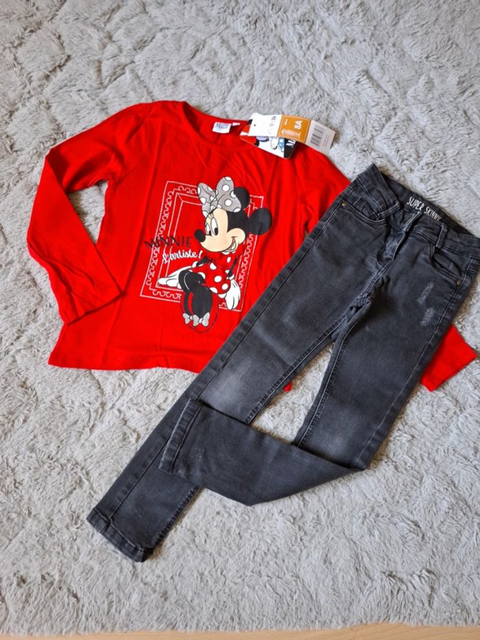 Magnifique ensemble skinny et haut 6/8 ans 🌺 tape à l'œil 🌺 excellent état