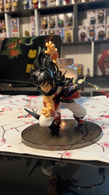 Figurine dragon ball