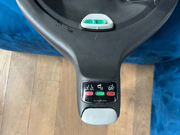 Base Z Cybex – compatible Cloud Z i-Size & Sirona Z i-Size - photo numéro 5