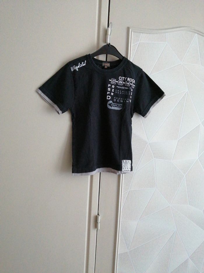 Tee-shirt manches courtes garçon 8 ans